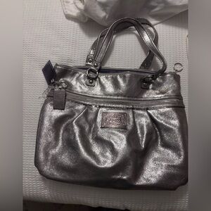 Vintage Y2K Metallic Silver Poppy Tote